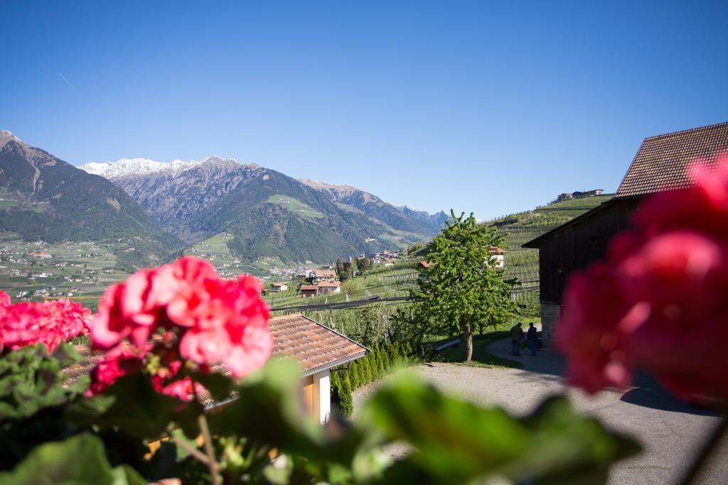 Garni Pluner Schenna Bagian luar foto